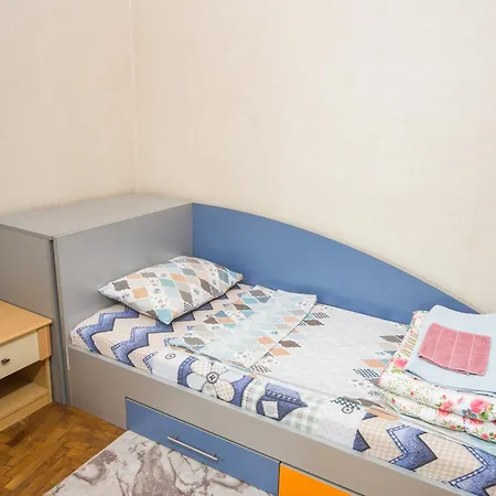 The Square - Old Flat With 2 Bedrooms, 1st Fl * Burgas