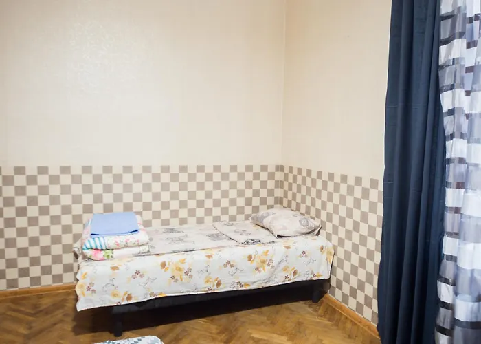 The Square - Old Flat With 2 Bedrooms, 1st Fl Апартамент